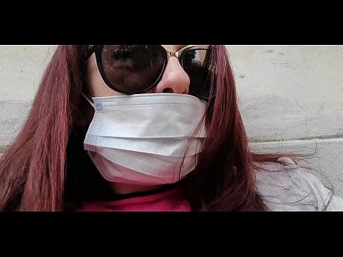 ❤️ Η Νικολέτα εκδικείται τον γείτονά της και κατουράει στο γκαράζ του (Ειδικό Covid19 Ιταλική καραντίνα) ❌ Απλά πορνό ❤